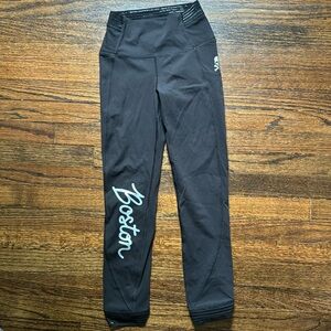 NWT Lululemon x SoulCycle Boston Find Focus Leggings